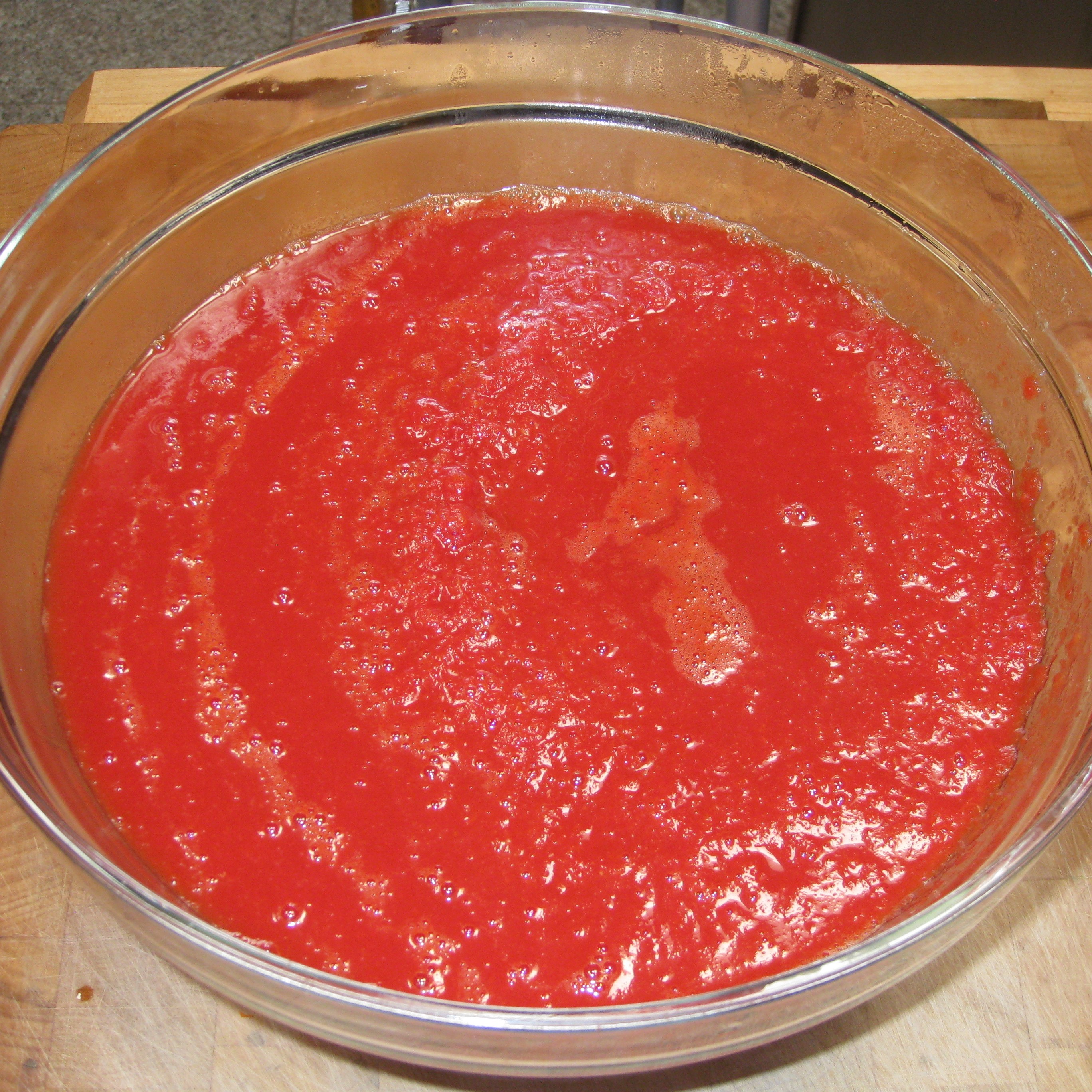 Passata di Pomodoro (Homemade Tomato Puree)